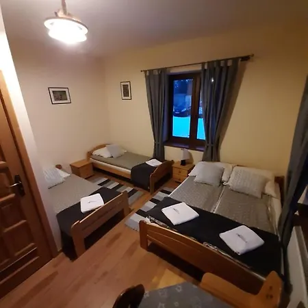 Tomida Alojamento de Acomodação e Pequeno-almoço 3*