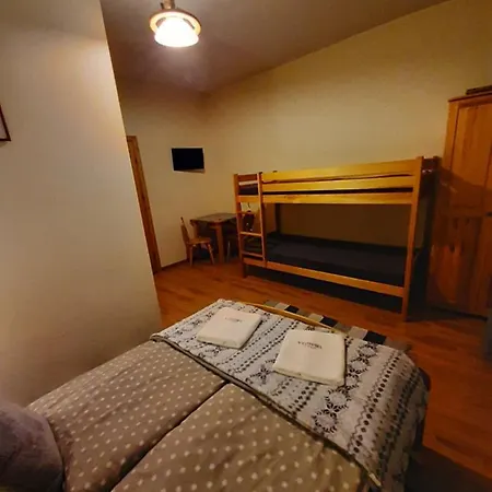 Tomida Bed & Breakfast Jurgow