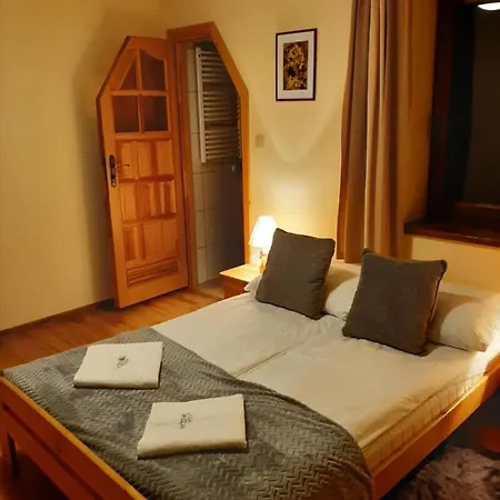 Tomida Alojamento de Acomodação e Pequeno-almoço 3*