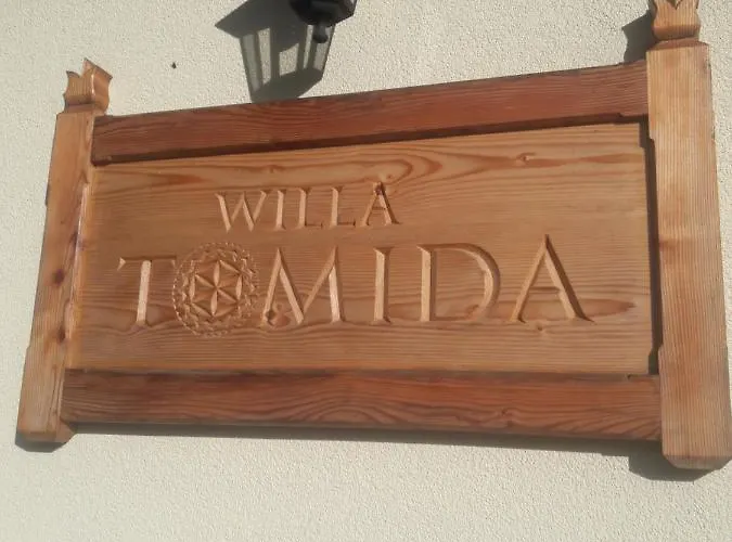 Tomida Oda ve Kahvaltı