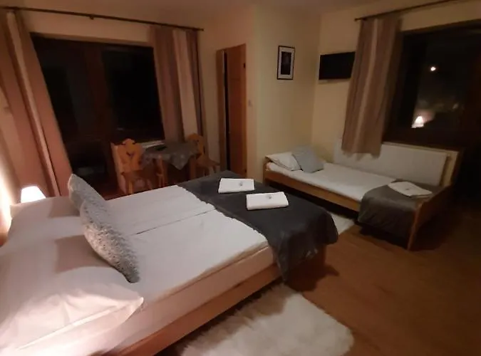 Oda ve Kahvaltı Tomida